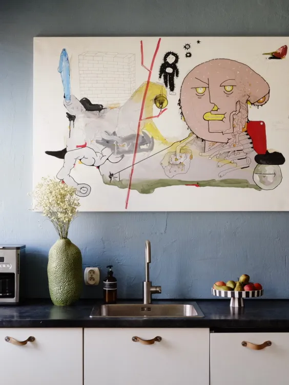 Ściana pomalowana kolorem Azure z Beckers Designer Colour