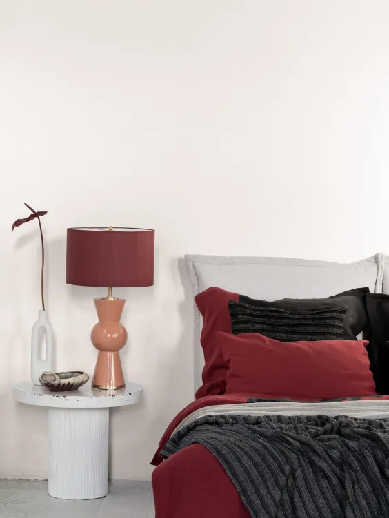 Ściana pomalowana odcieniem Vanilla Cream Beckers Designer Colour