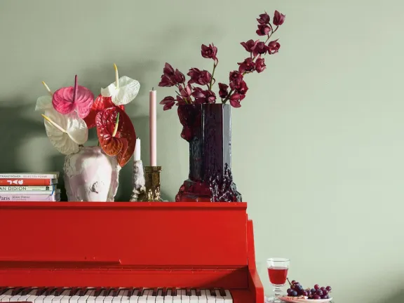 Trendy Beckers 2025. Live Life Loud