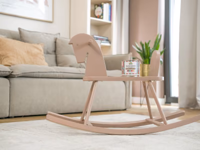 Efekt metamorfozy salonu i zabawki z Beckers Designer Colour i Beckers Designer Universal.