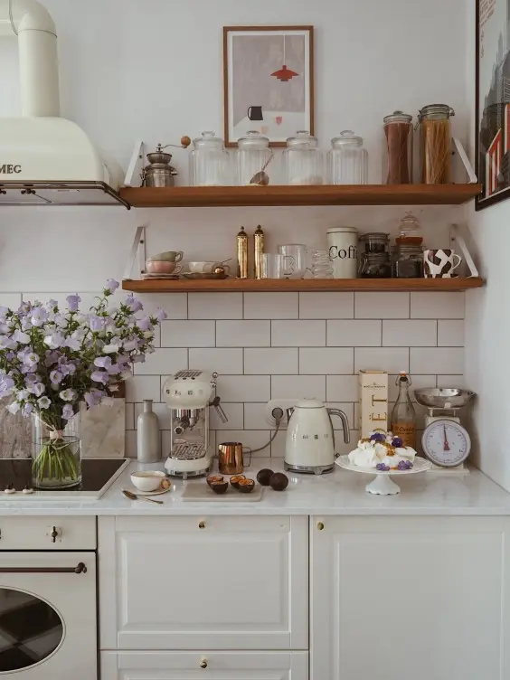 Kuchnia pomalowana farbą Beckers Designer Kitchen & Bathroom