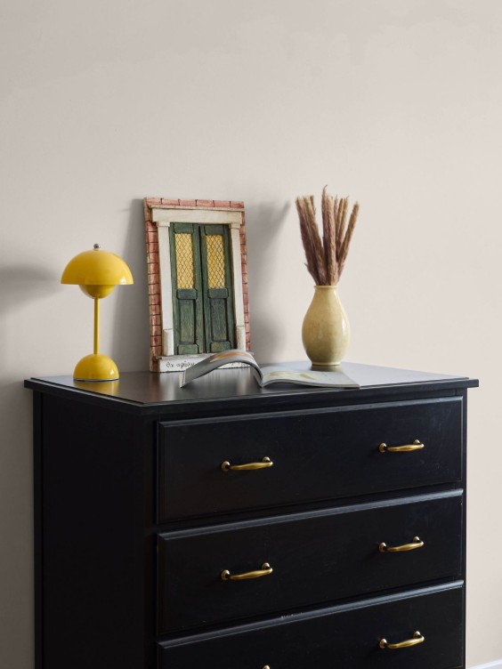 Ściana pomalowana kolorem Cotton Candy z Beckers Designer Colour