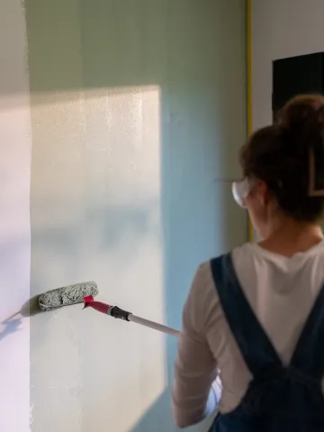 Latwe i efektywne malowanie ścian z Beckers 