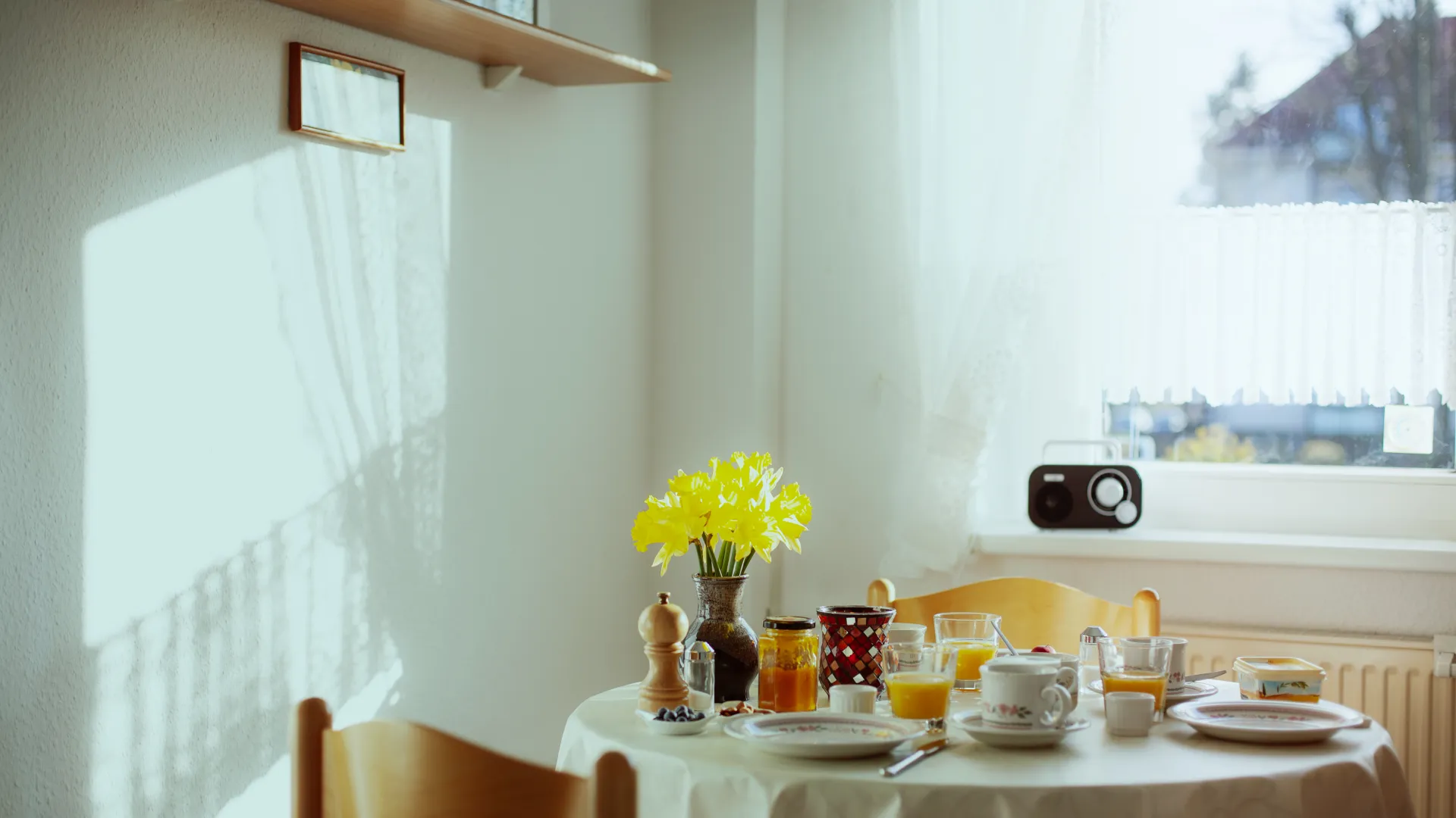 jasny kolor do jadalni