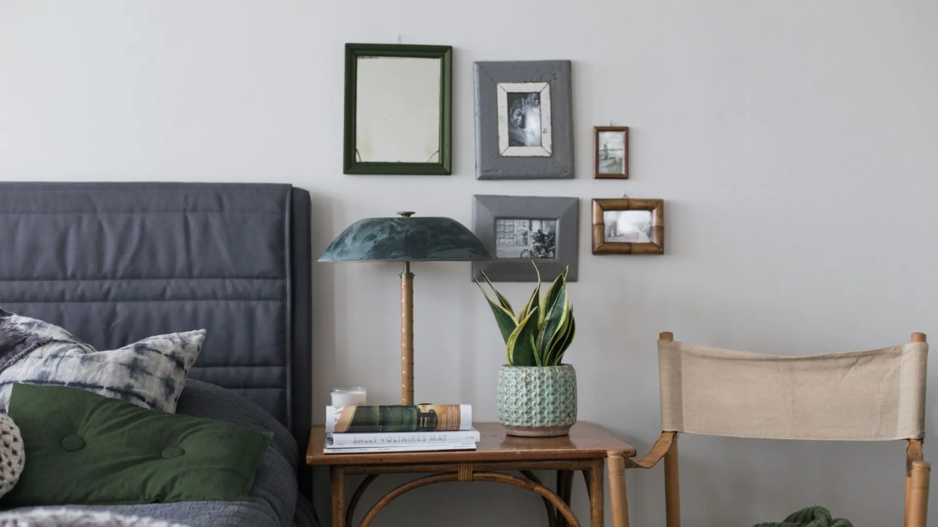 Kolory sypialni w księżycowej tonacji