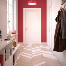 Ściana w przedpokoju pomalowana odcieniami Dark Raspberry z kolekcji Beckers Designer Colour
