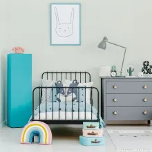 Liliowy pokój dla dziewczynki