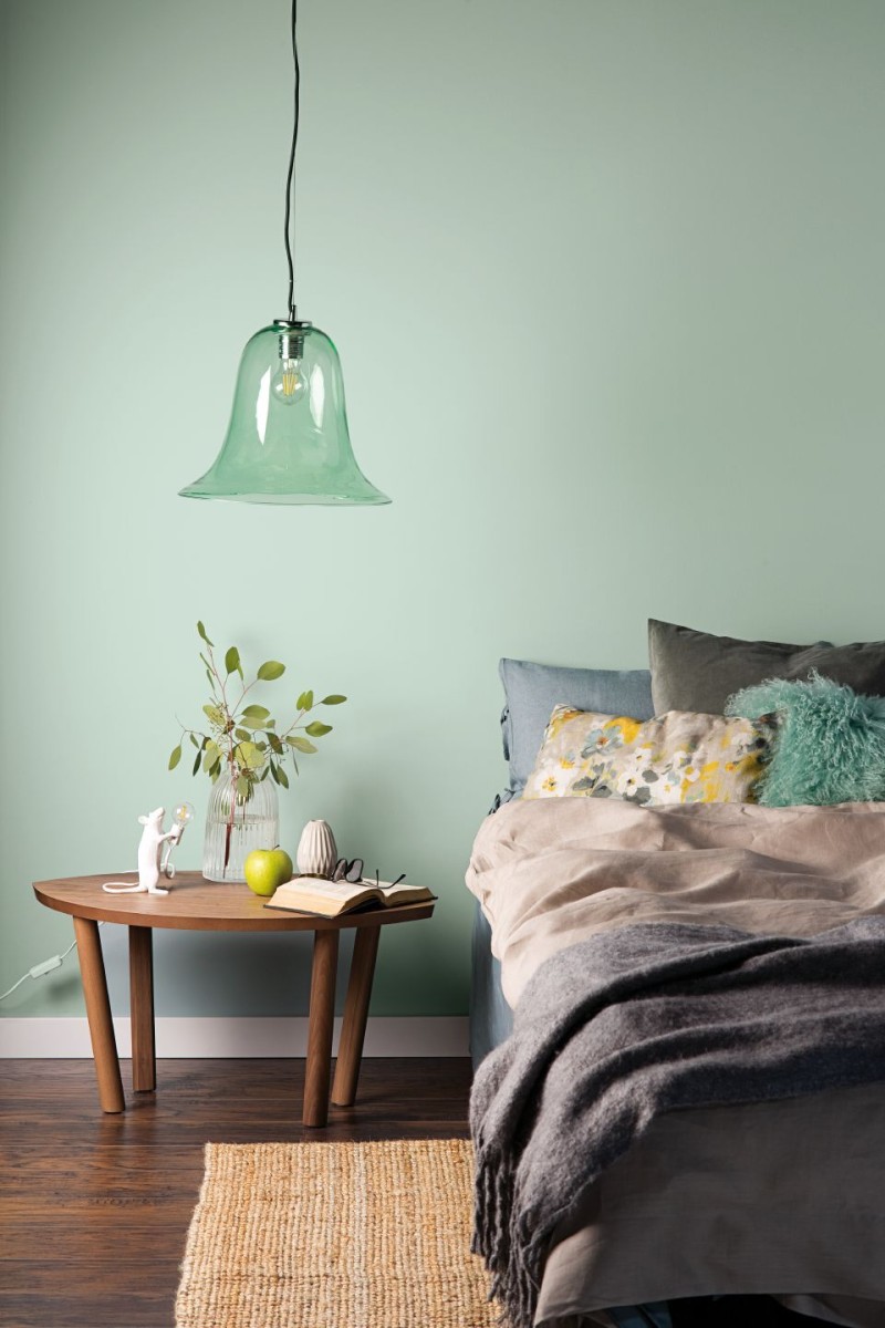 pastelowa zielona sypialnia